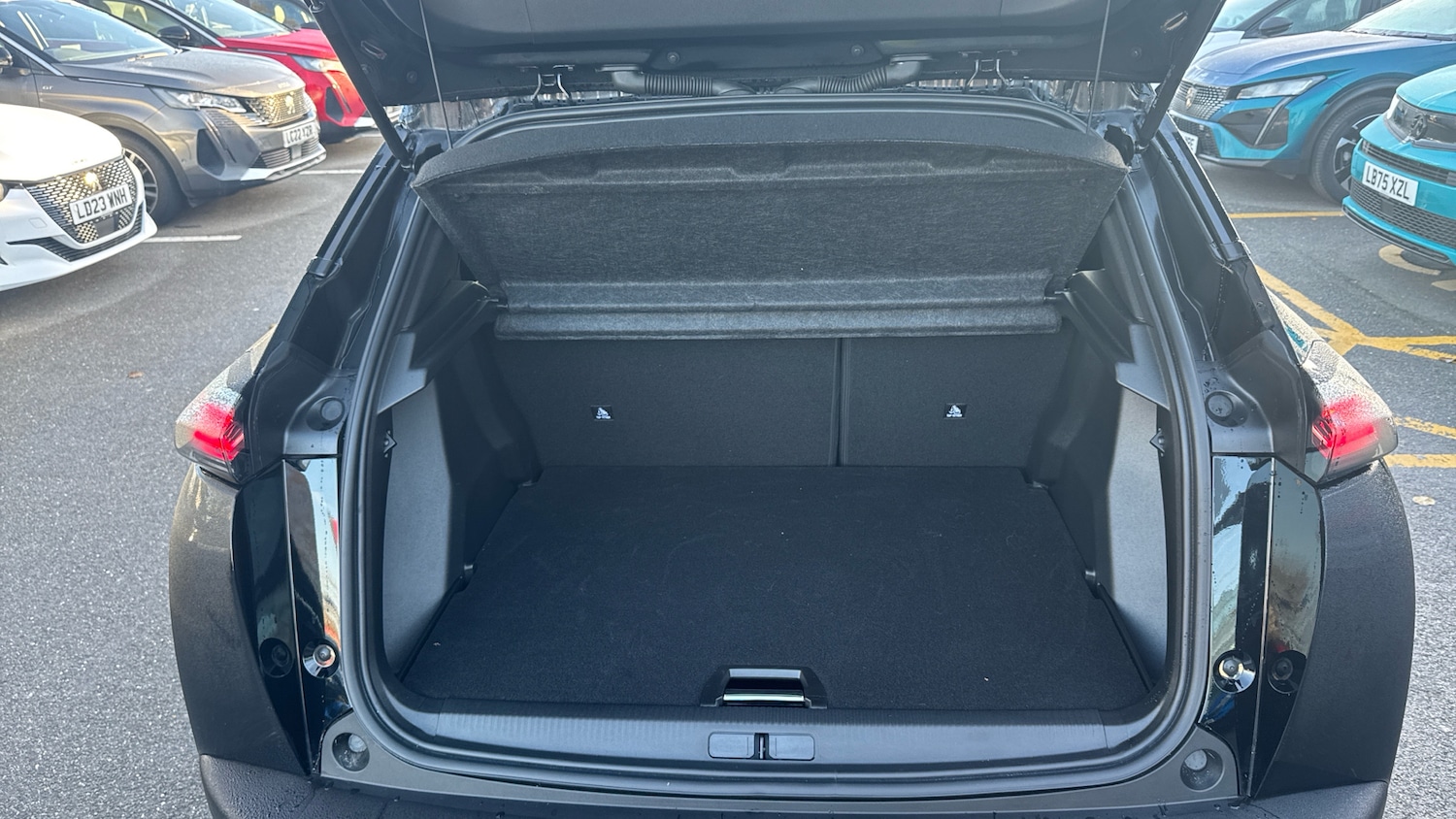 Used Peugeot 2008 2025 for sale - 76887917: Photo 19