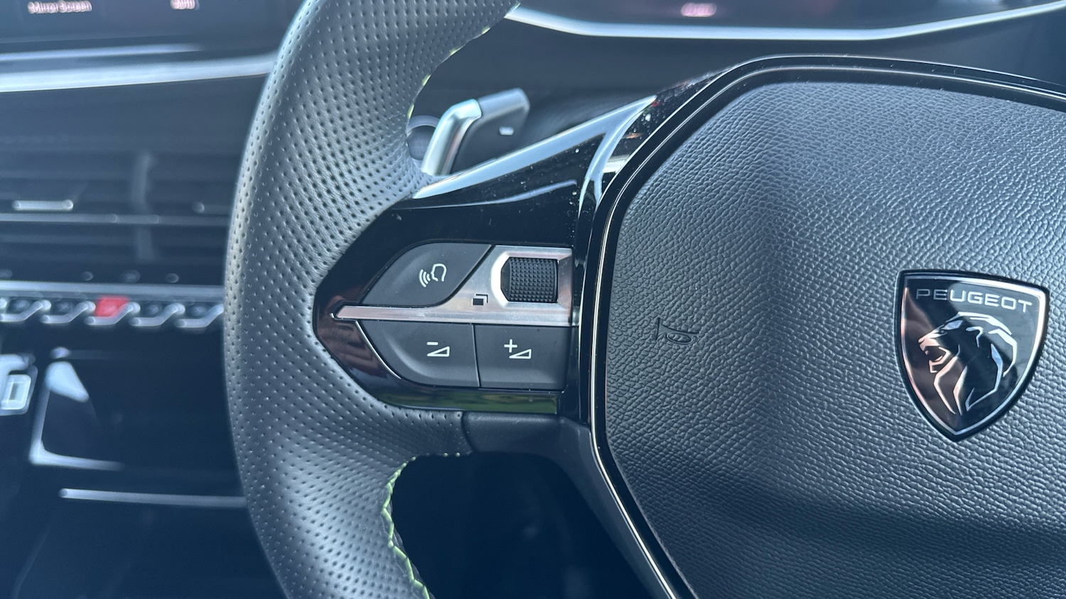 Used Peugeot 2008 2025 for sale - 76887917: Photo 23