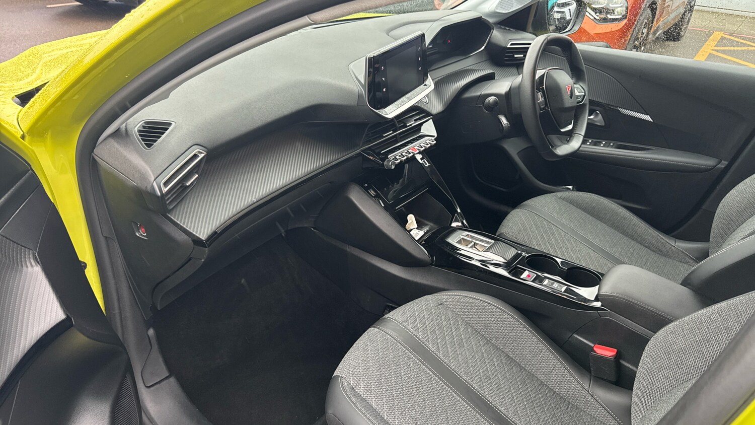 Used Peugeot 208 2024 for sale - 76378410: Photo 12