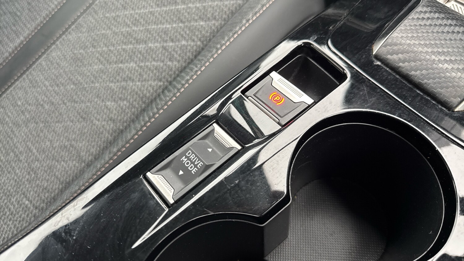 Used Peugeot 208 2024 for sale - 76378410: Photo 21