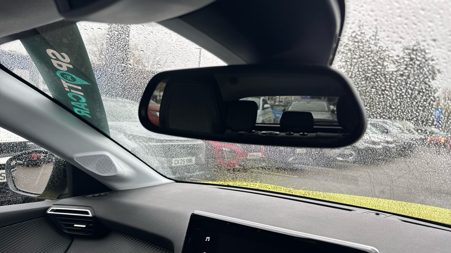 Used Peugeot 208 2024 for sale - 76378410: Photo 31