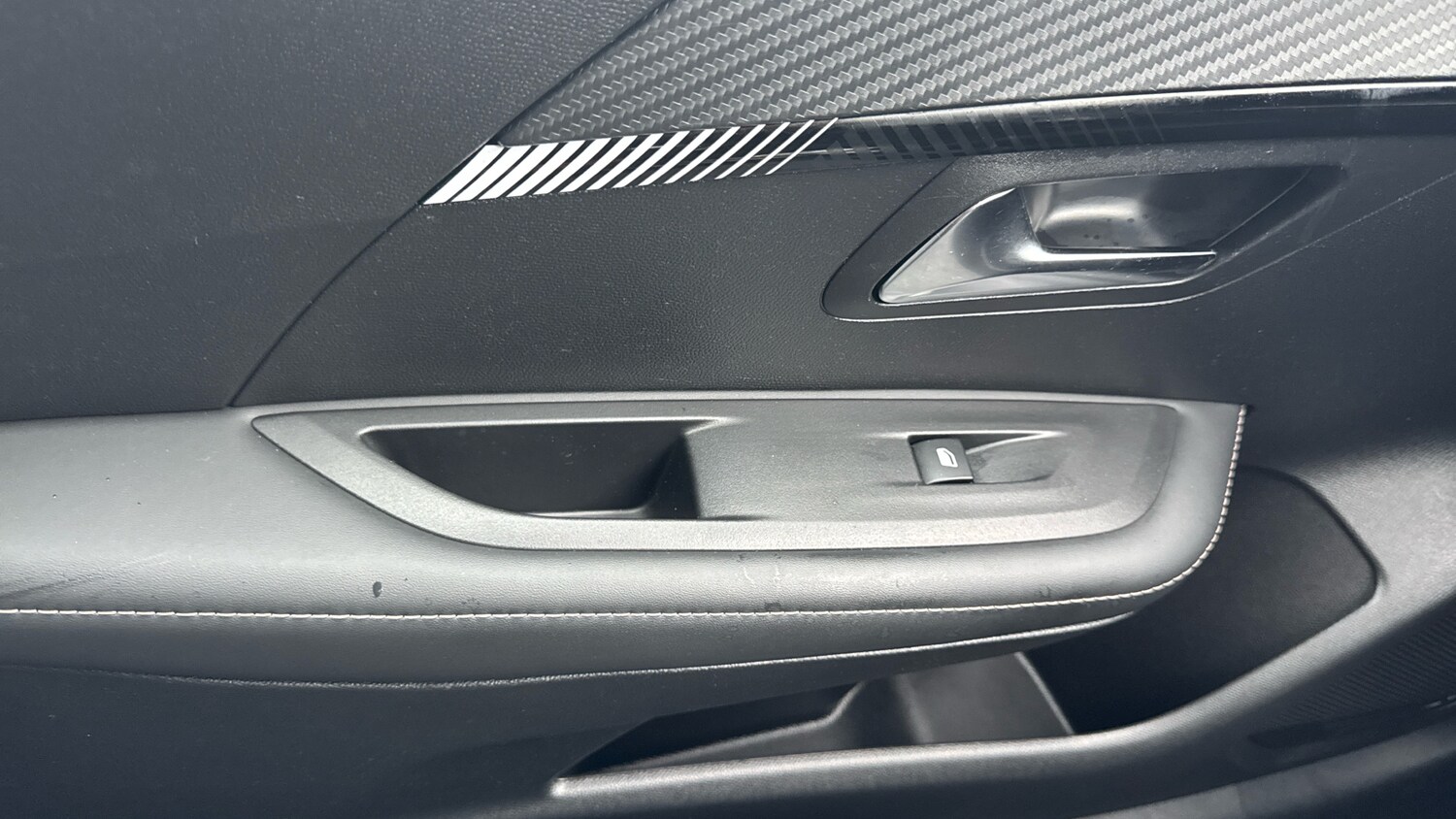 Used Peugeot 208 2024 for sale - 76378410: Photo 35