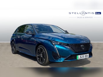 2025 - 54kWh GT Hatchback 5dr Electric Auto (156 ps)