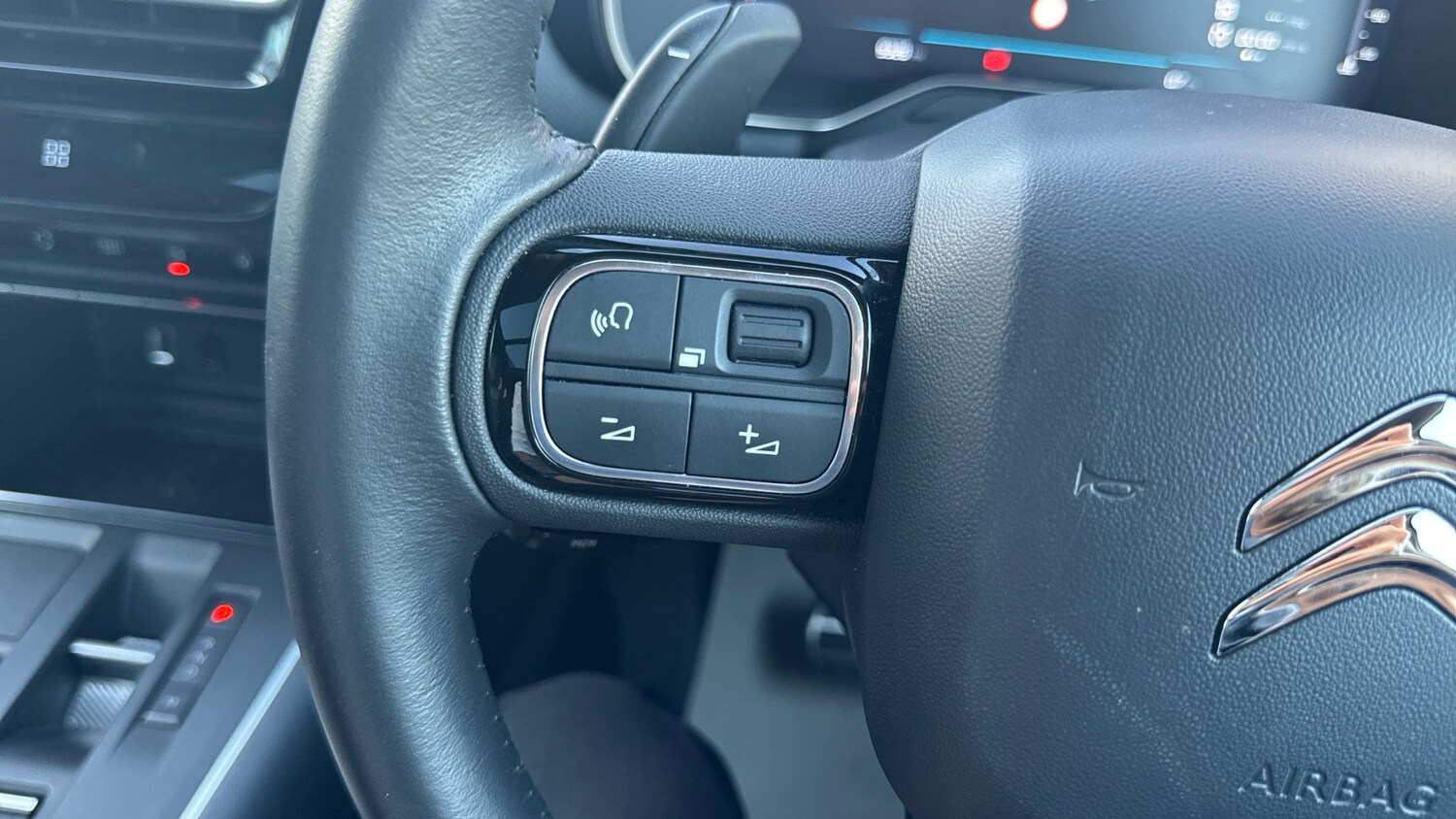 Used Citroen C5 Aircross 2023 for sale - 76190403: Photo 23