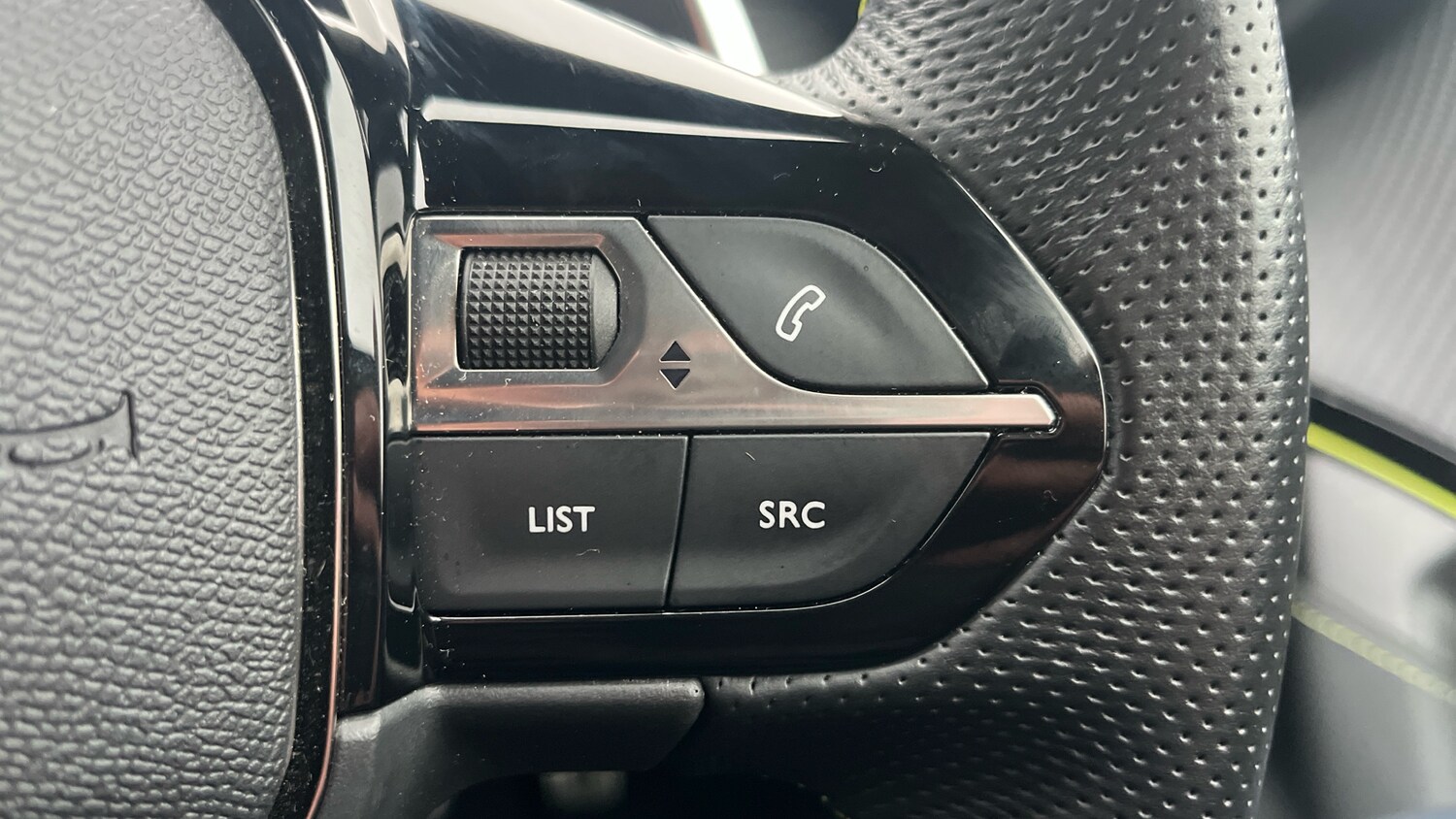 Used Peugeot 2008 2023 for sale - 77412831: Photo 25