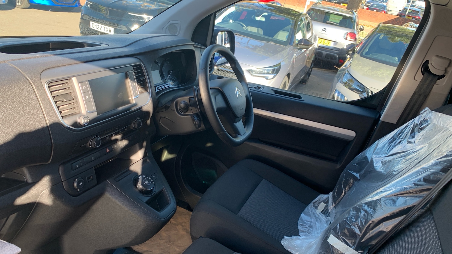 Used Citroen Dispatch 2024 for sale - 76315613: Photo 12