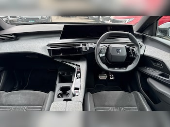 Used Peugeot 3008 2024 for sale - 76123556: Photo 4