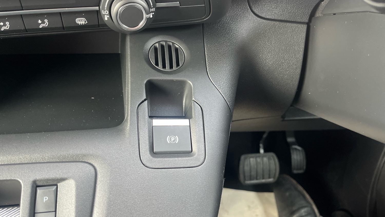 Used Citroen Berlingo 2024 for sale - 77292694: Photo 21