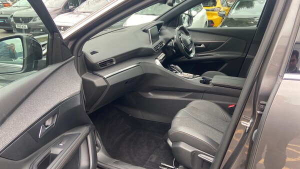 Used Peugeot 3008 2020 for sale - 76110259: Photo 12