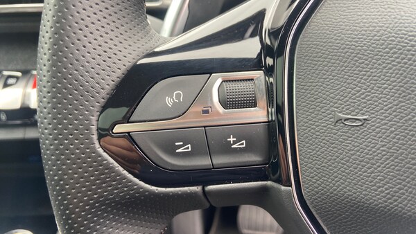Used Peugeot 3008 2020 for sale - 76110259: Photo 23