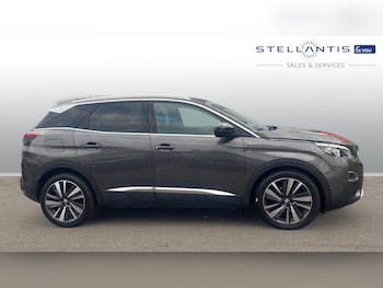 Used Peugeot 3008 2020 for sale - 76110259: Photo 2