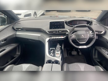 Used Peugeot 3008 2020 for sale - 76110259: Photo 4
