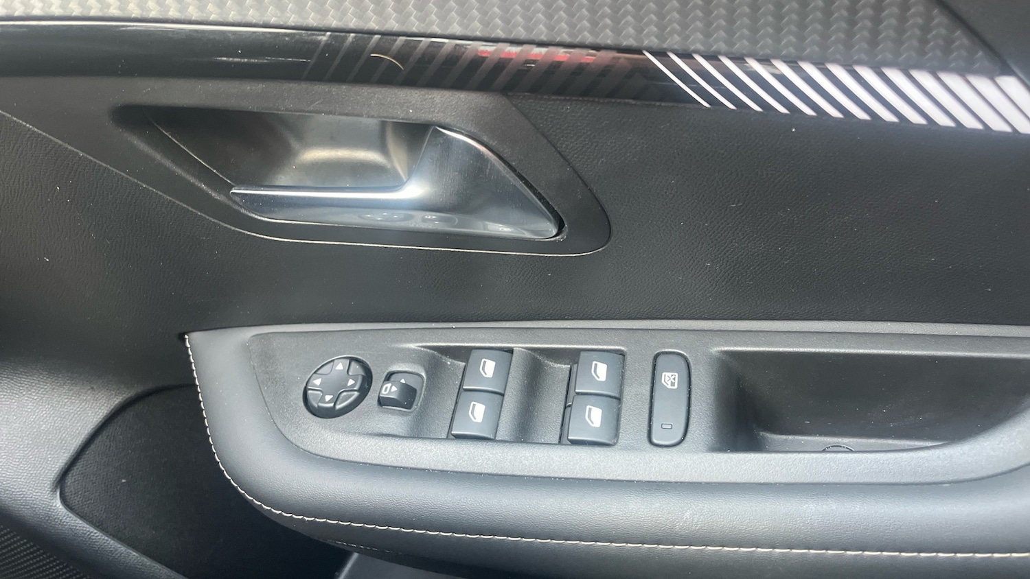 Used Peugeot 208 2024 for sale - 77092067: Photo 23