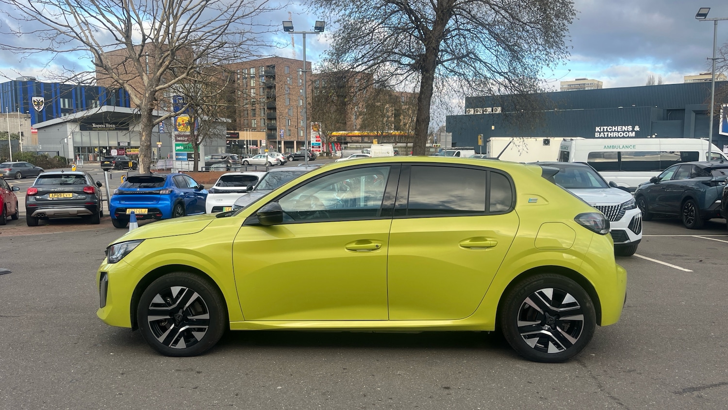 Used Peugeot 208 2024 for sale - 77092067: Photo 7