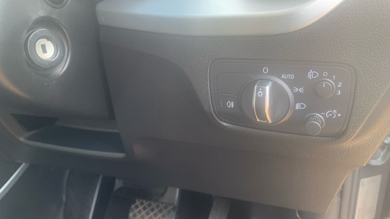 Used Audi Q2 2020 for sale - 76621430: Photo 30