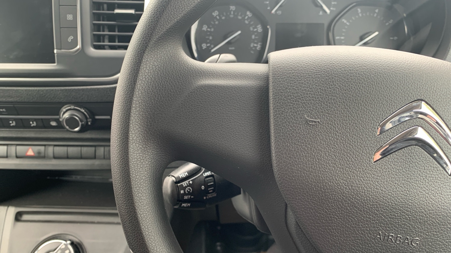 Used Citroen Dispatch 2024 for sale - 76315612: Photo 23