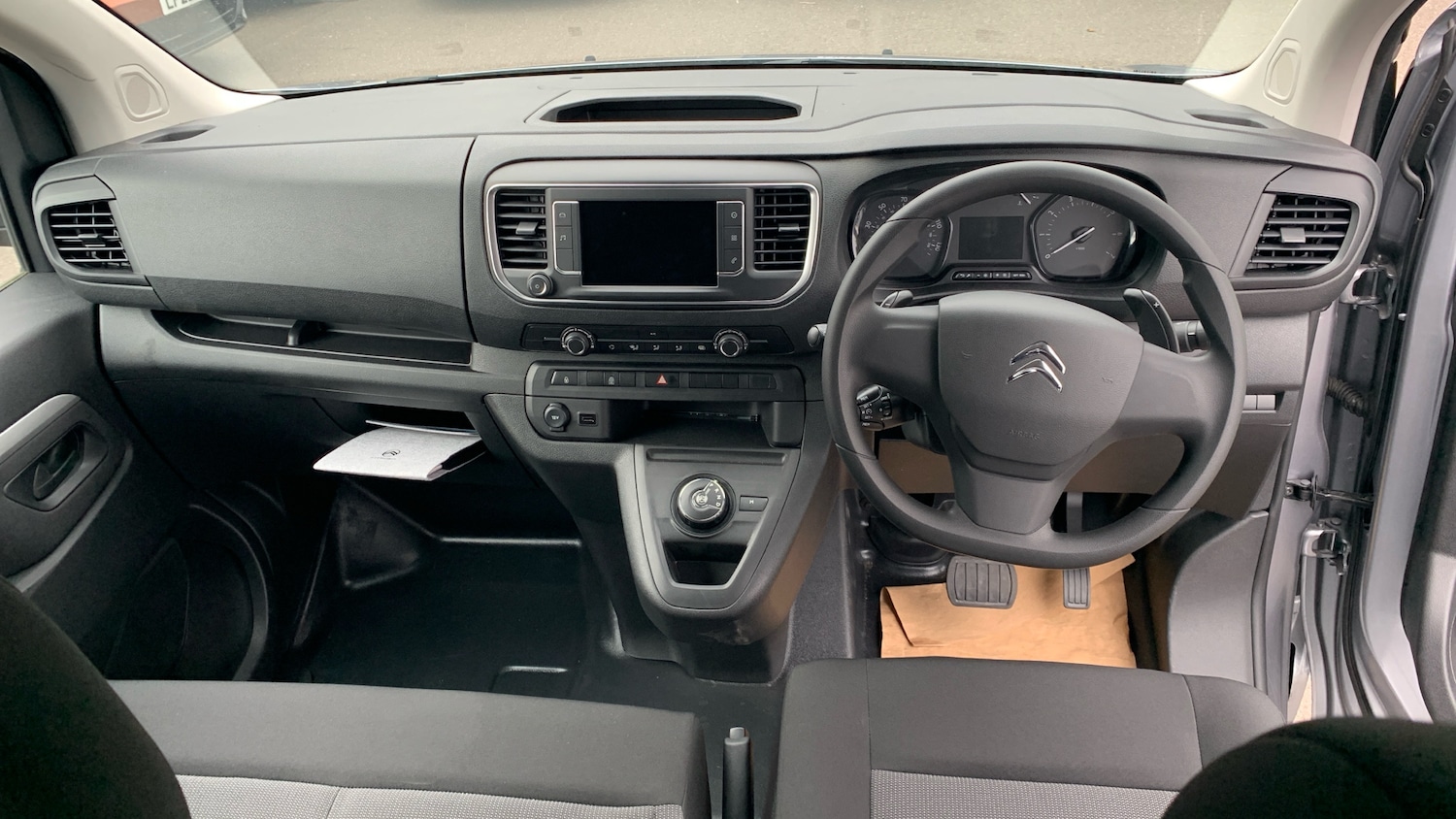 Used Citroen Dispatch 2024 for sale - 76315612: Photo 4