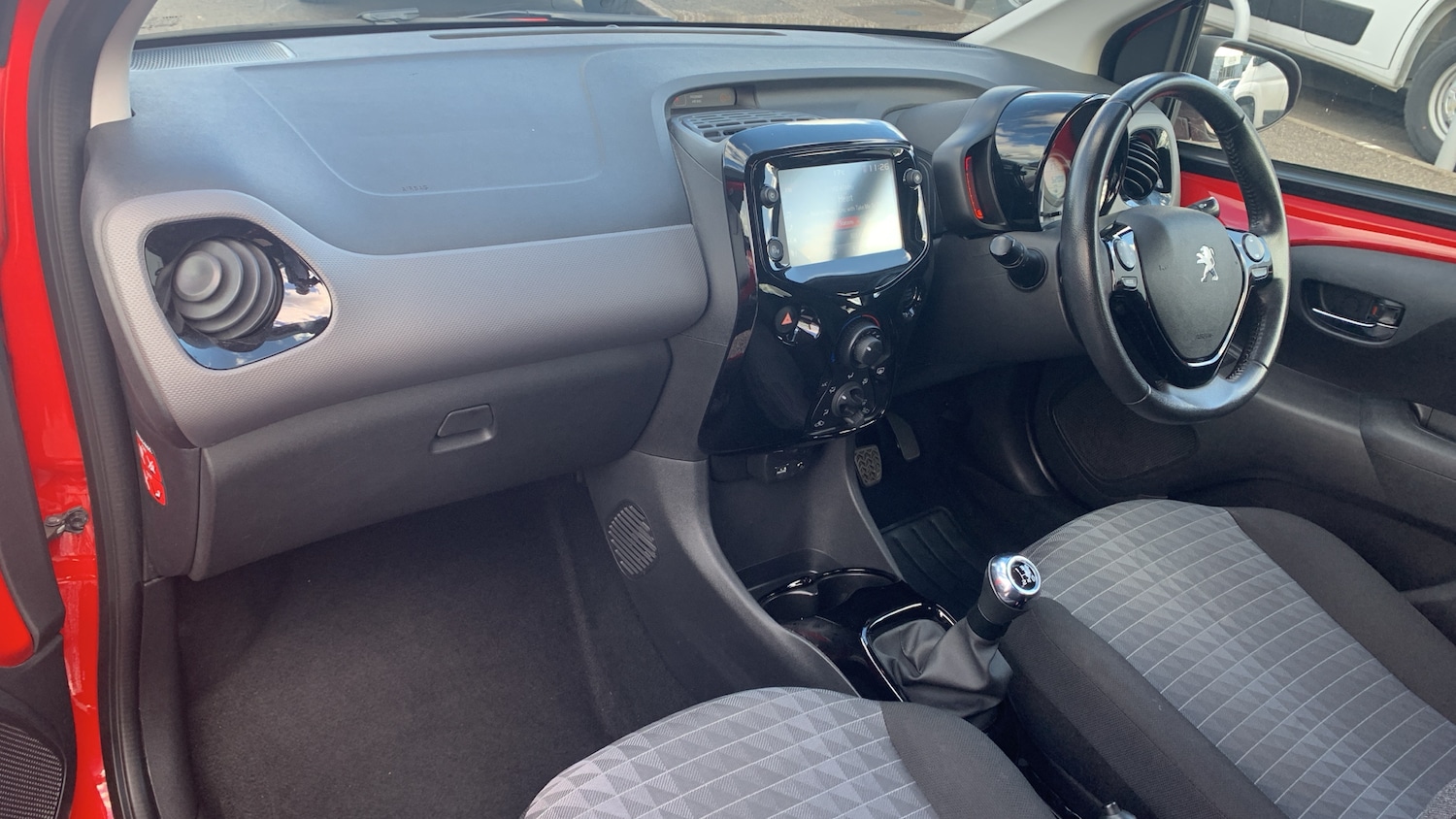 Used Peugeot 108 2021 for sale - 76621432: Photo 12