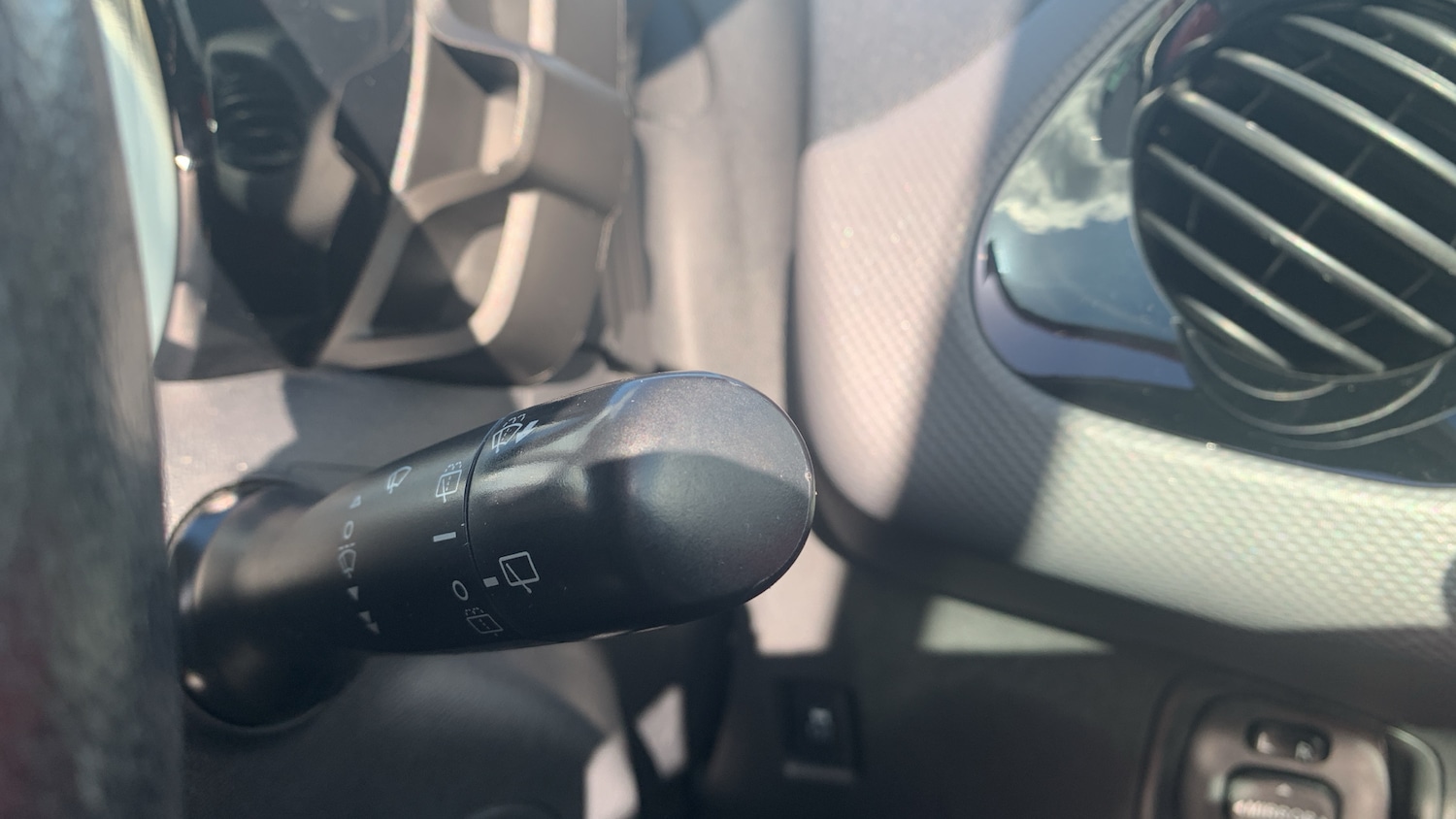 Used Peugeot 108 2021 for sale - 76621432: Photo 28