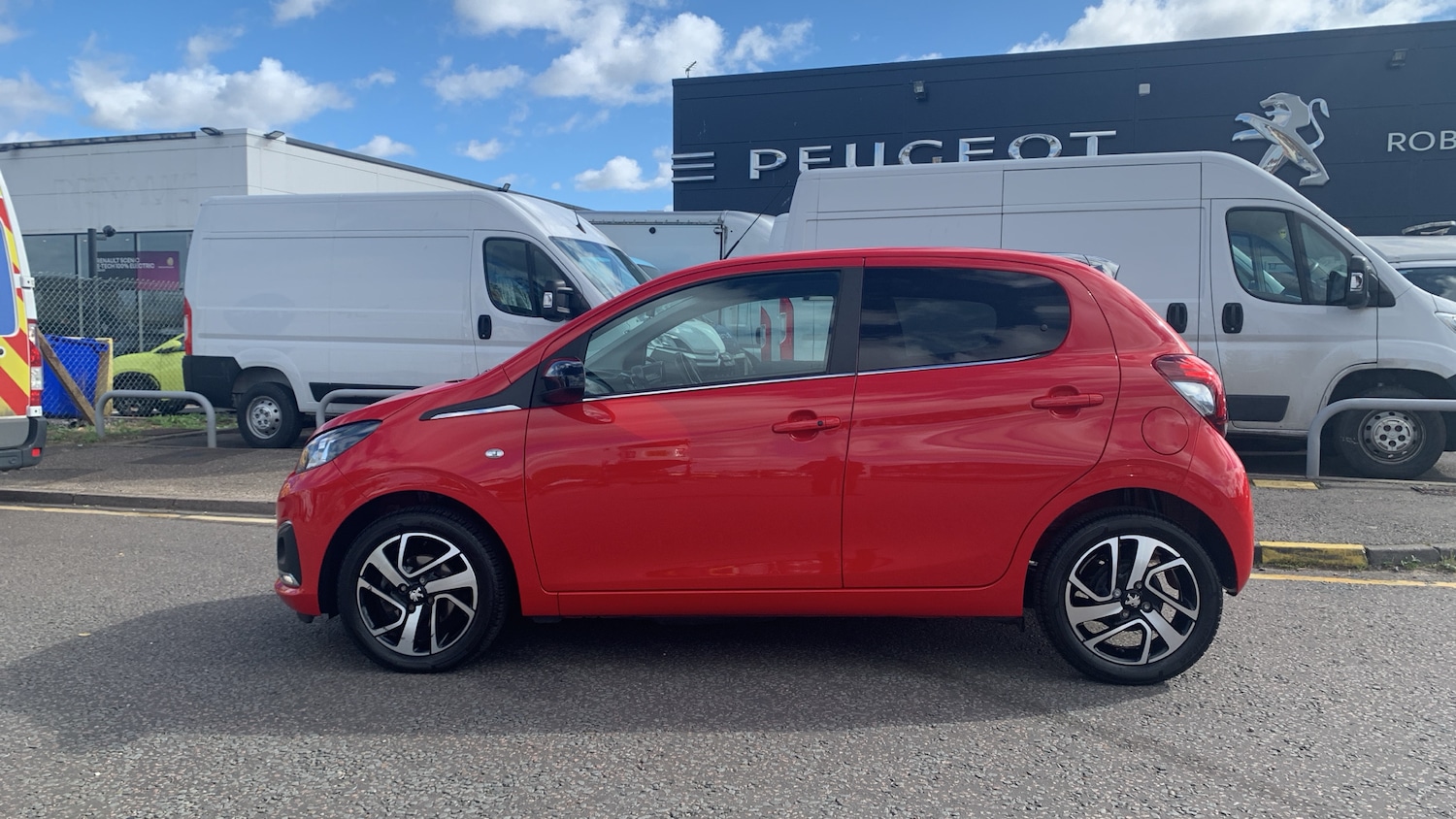 Used Peugeot 108 2021 for sale - 76621432: Photo 6