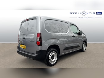 Used Citroen Berlingo 2024 for sale - 76110321: Photo
