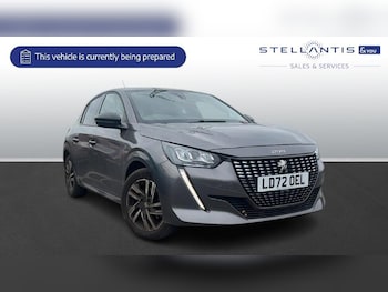 Peugeot - 208