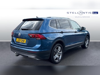 Used Volkswagen Tiguan Allspace 2021 for sale - 75281201: Photo