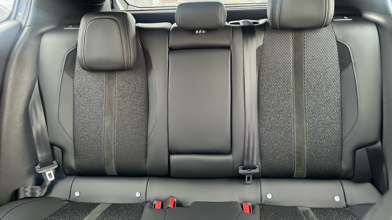 Used Peugeot 408 2025 for sale - 77587823: Photo 25