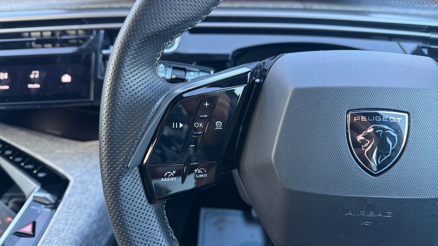 Used Peugeot 3008 2024 for sale - 76887911: Photo 23