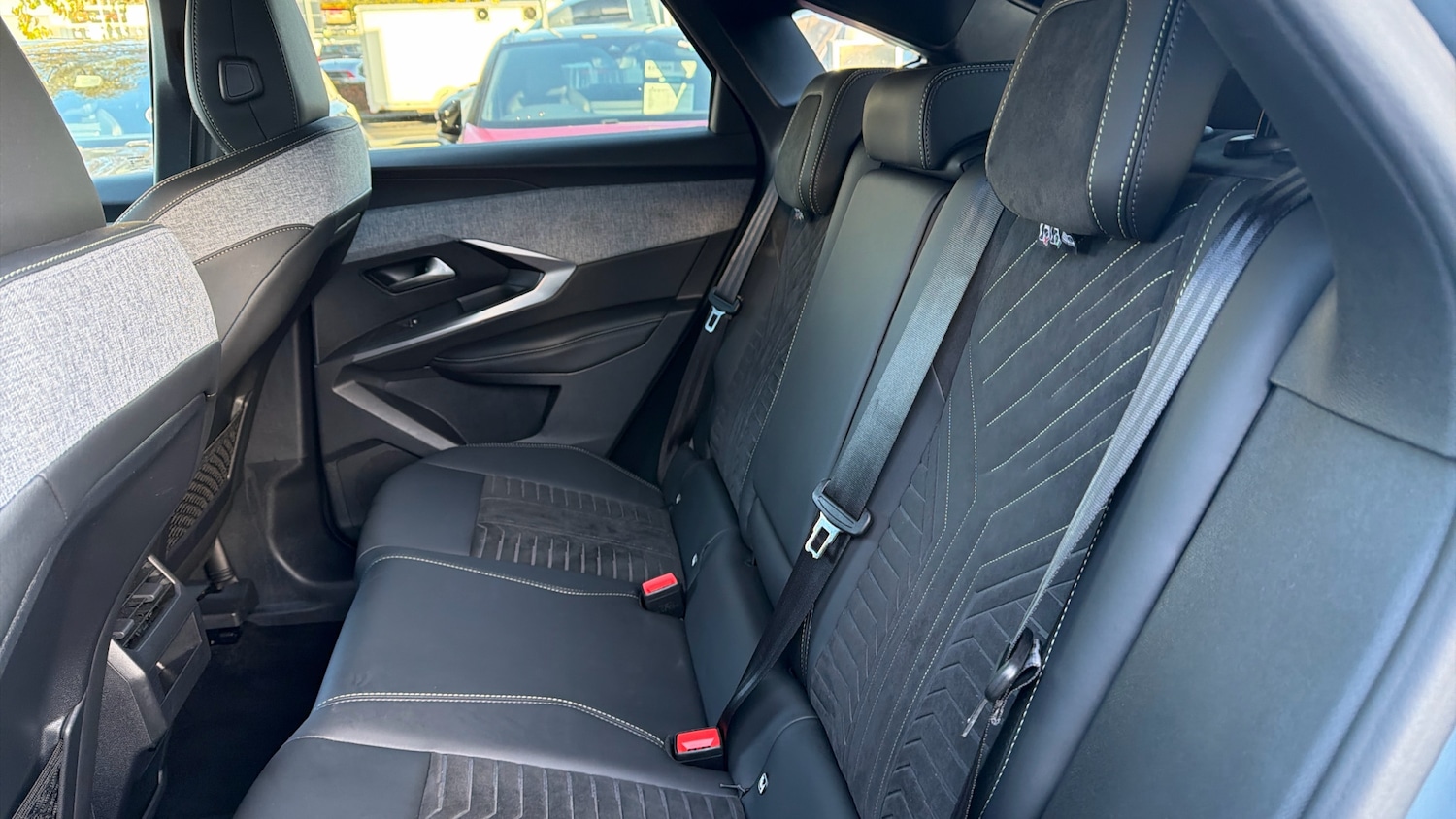 Used Peugeot 3008 2024 for sale - 76887911: Photo 33