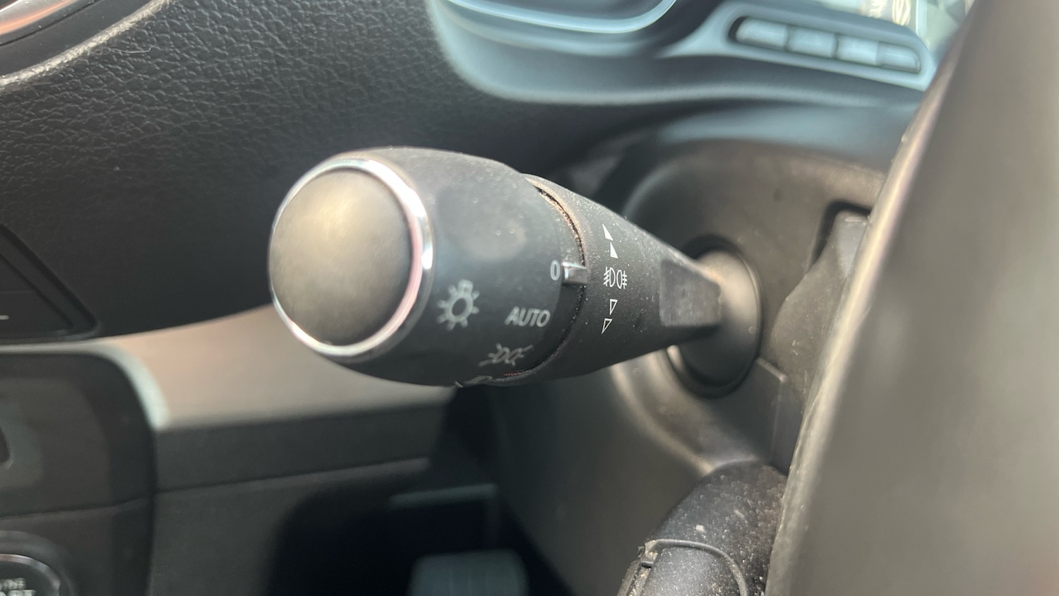 Used Peugeot Traveller 2020 for sale - 77613563: Photo 27