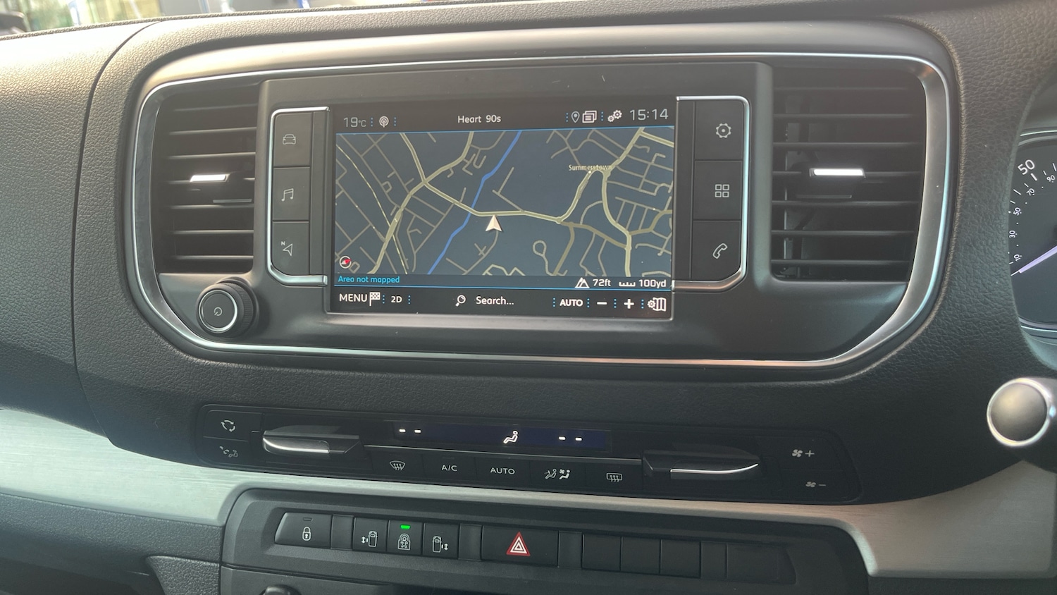 Used Peugeot Traveller 2020 for sale - 77613563: Photo 32