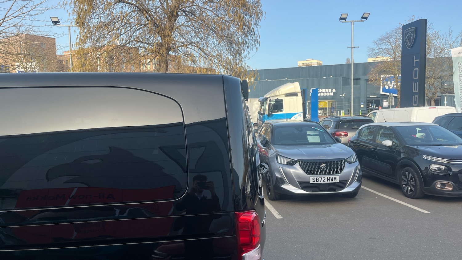 Used Peugeot Traveller 2020 for sale - 77613563: Photo 43