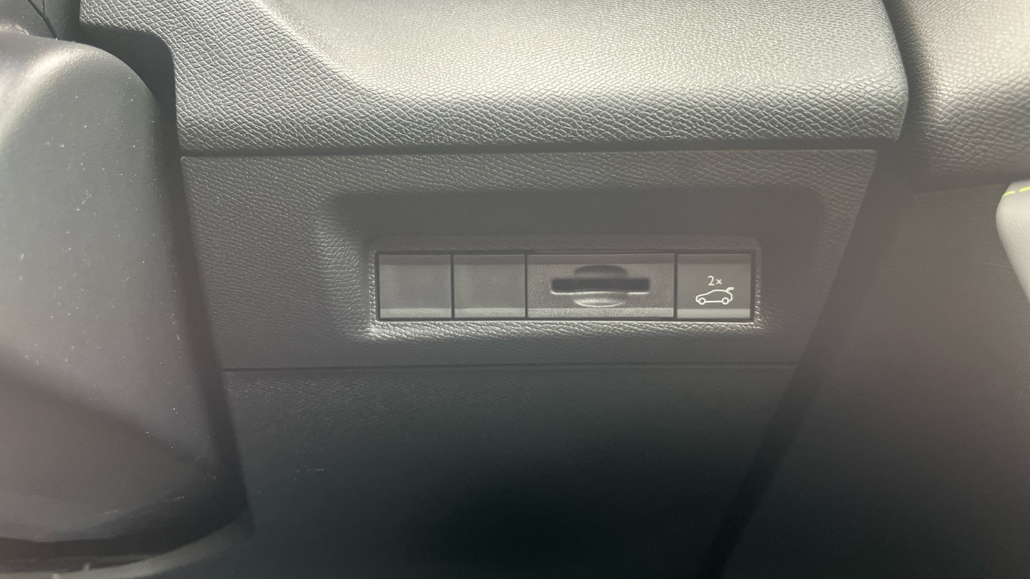 Used Peugeot 408 2024 for sale - 76825725: Photo 34