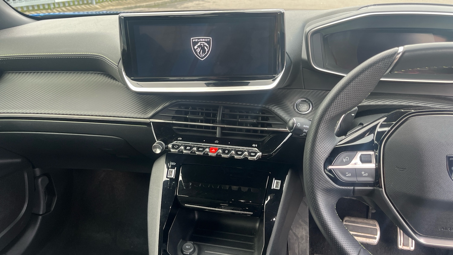 Used Peugeot 2008 2024 for sale - 76574417: Photo 10