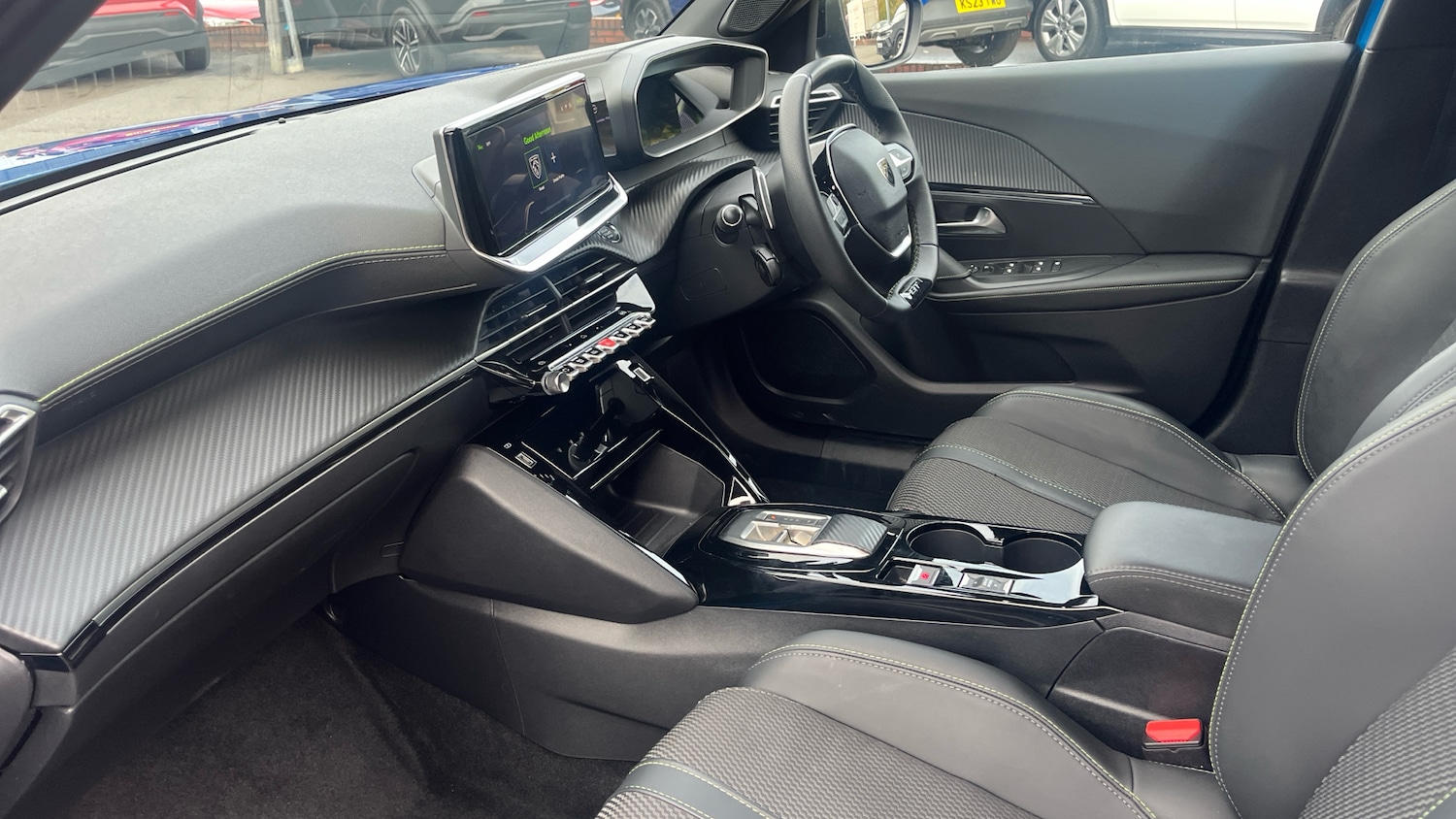 Used Peugeot 2008 2024 for sale - 76574417: Photo 12