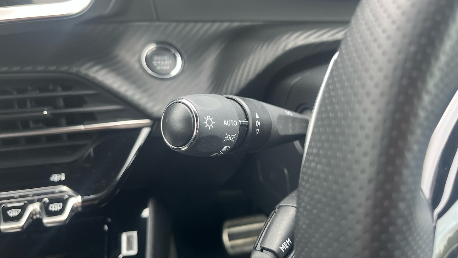 Used Peugeot 2008 2024 for sale - 76574417: Photo 27