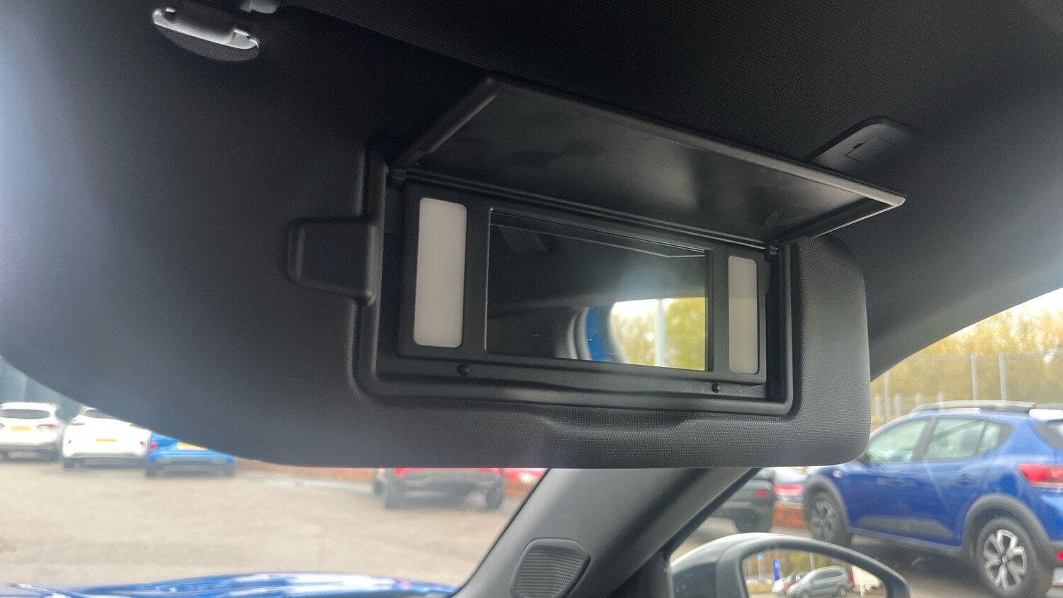 Used Peugeot 2008 2024 for sale - 76574417: Photo 38