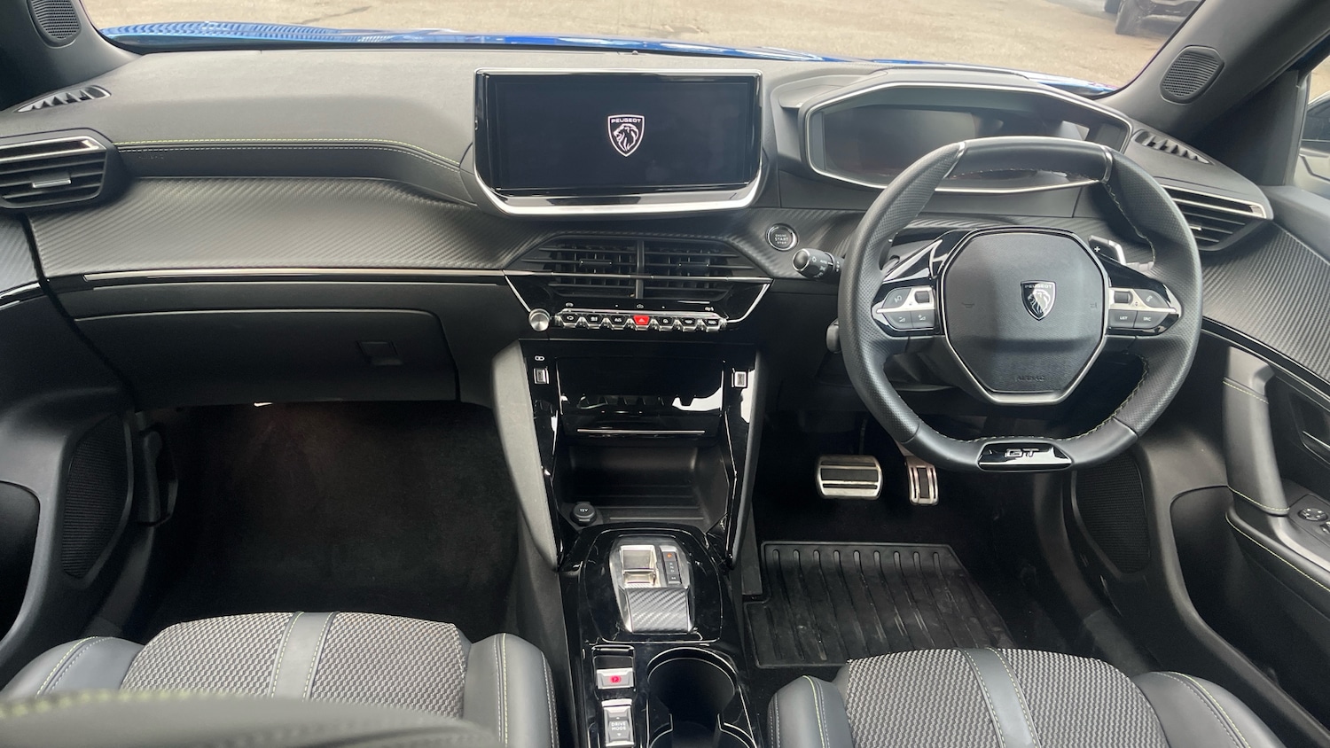 Used Peugeot 2008 2024 for sale - 76574417: Photo 4