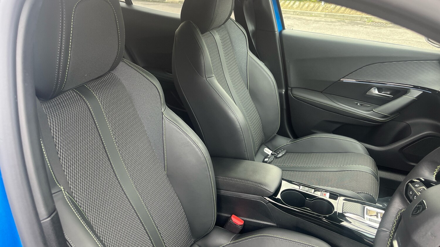 Used Peugeot 2008 2024 for sale - 76574417: Photo 42