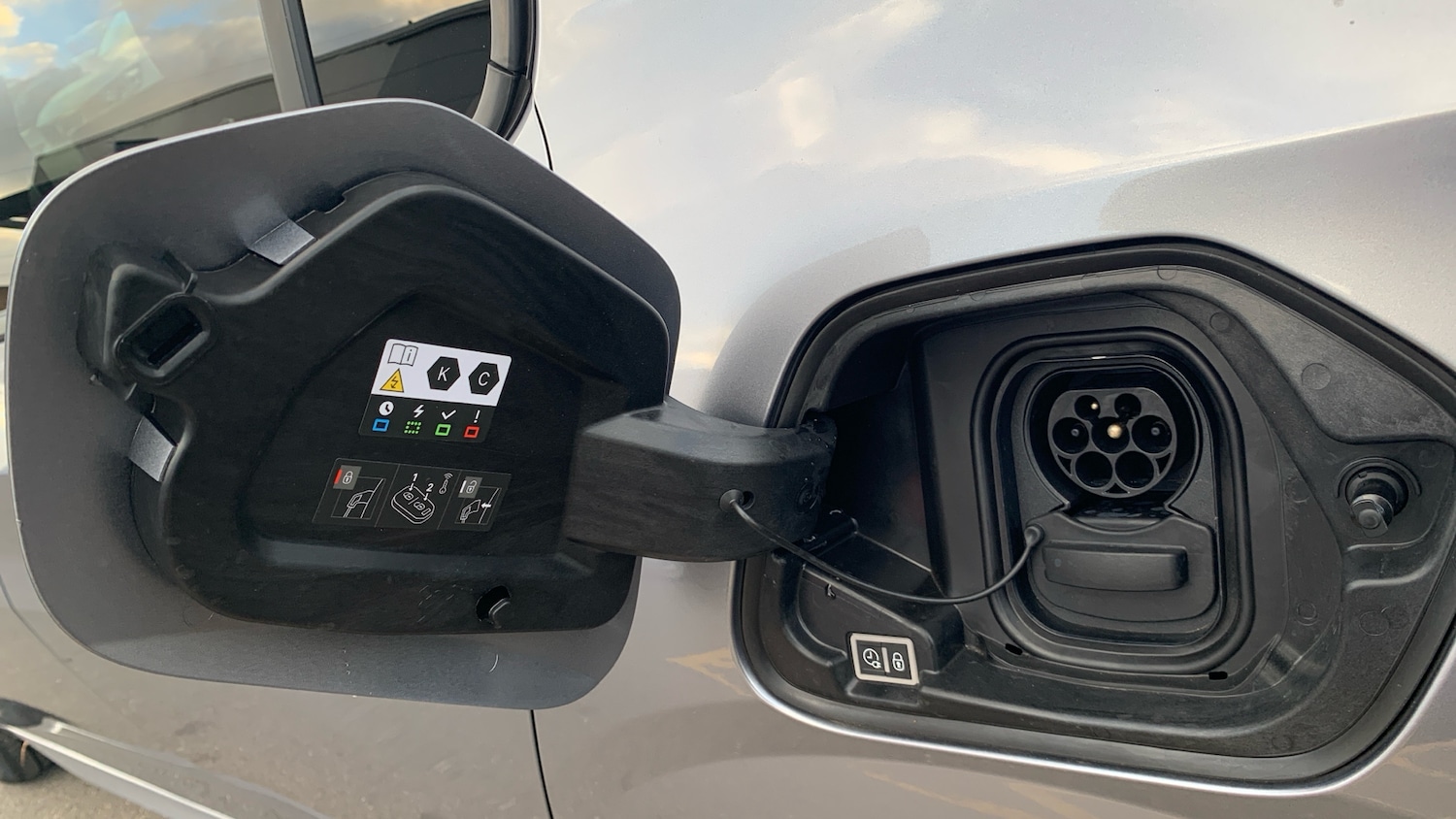 Used Peugeot 208 2024 for sale - 76350359: Photo 50