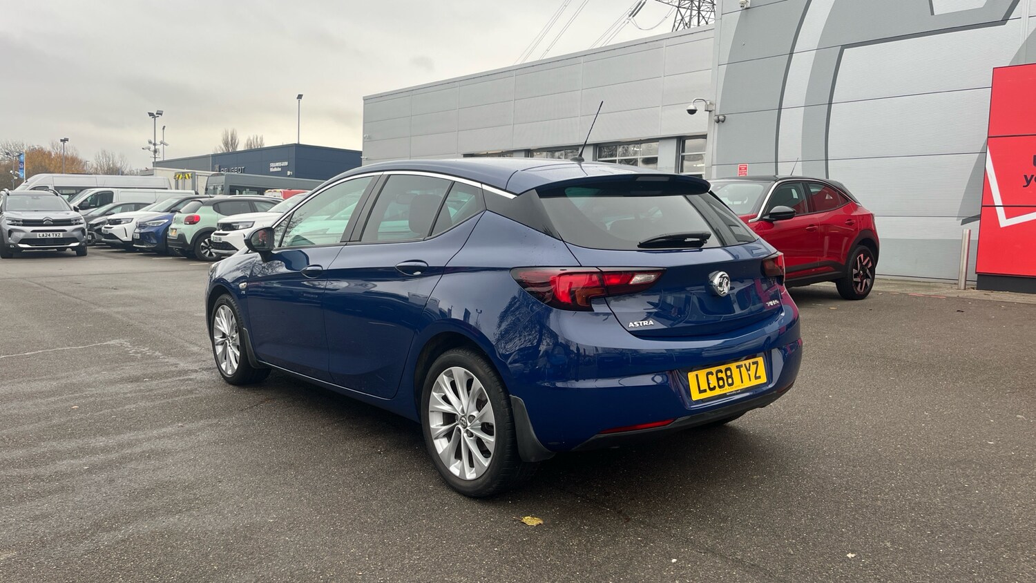 Used Vauxhall Astra 2018 for sale - 77346202: Photo 6