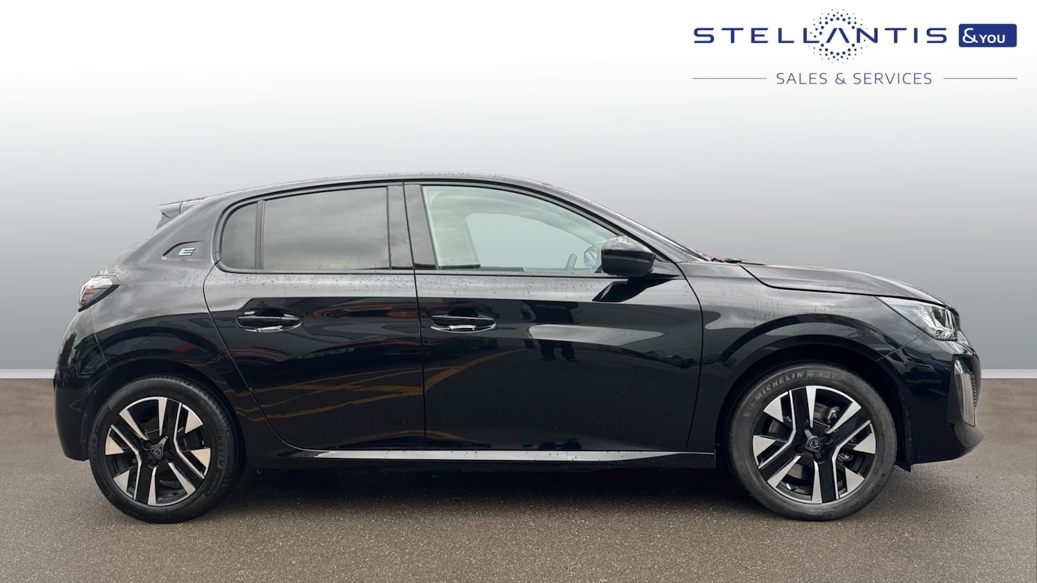 Used Peugeot 208 2024 for sale - 76372219: Photo 2