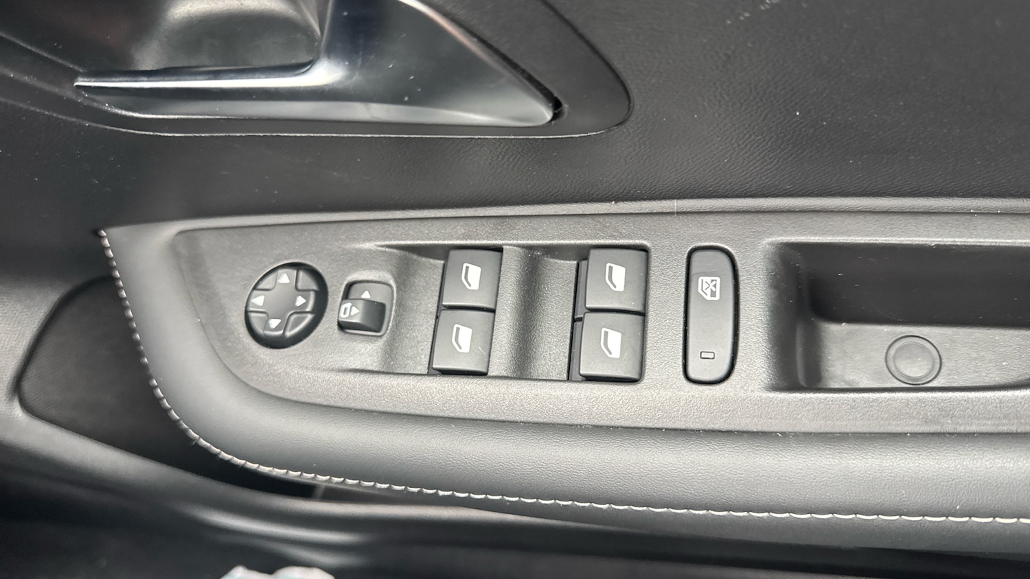 Used Peugeot 208 2024 for sale - 76372219: Photo 22