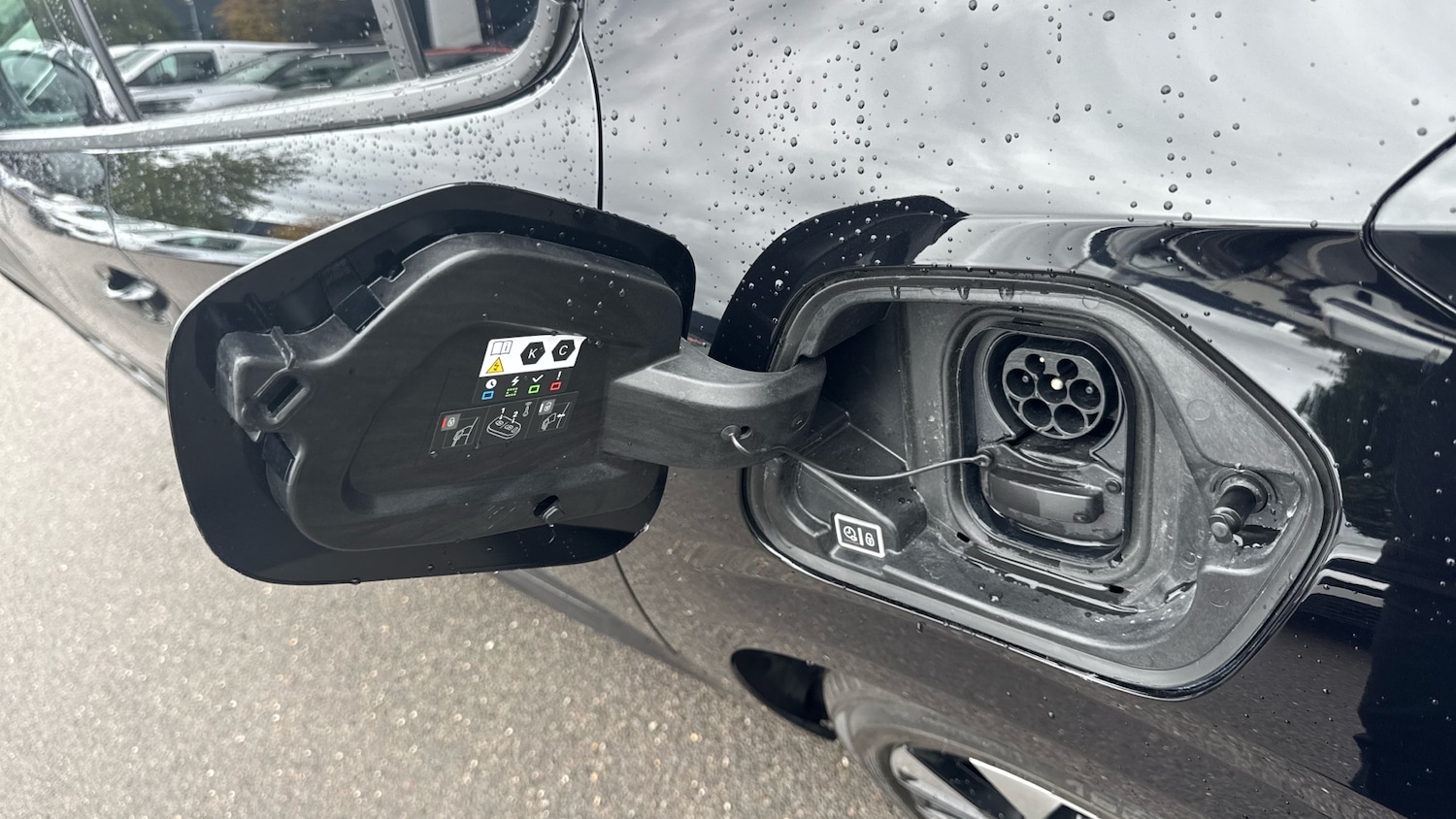 Used Peugeot 208 2024 for sale - 76372219: Photo 43