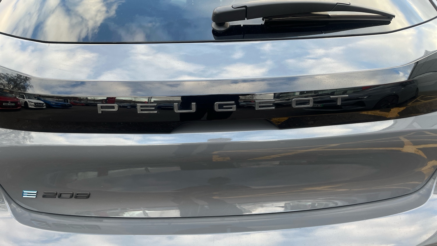 Used Peugeot 208 2023 for sale - 76942823: Photo 26