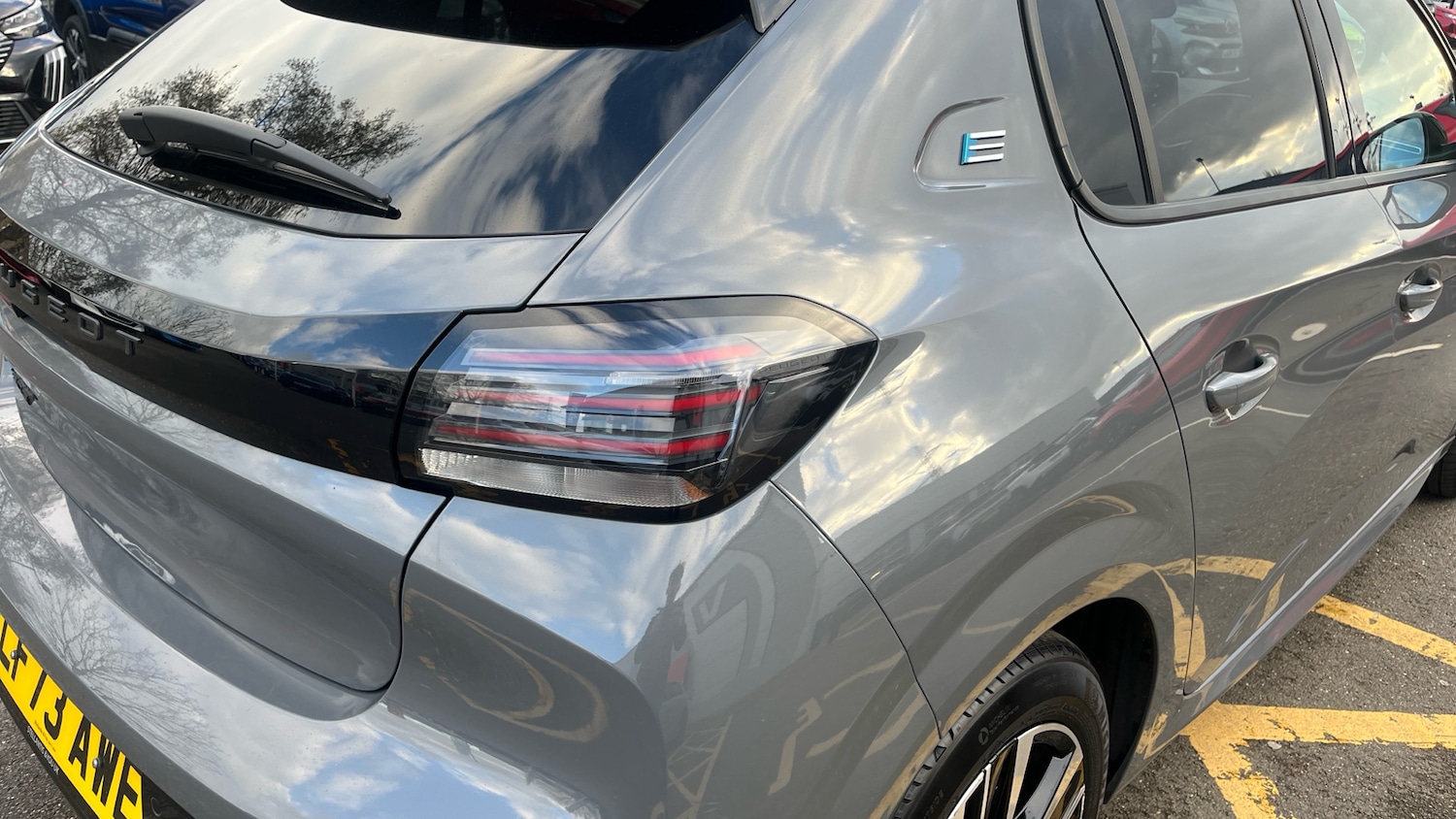 Used Peugeot 208 2023 for sale - 76942823: Photo 45