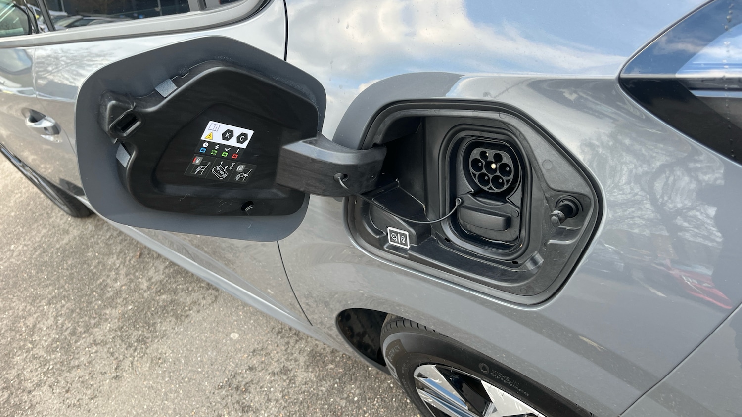 Used Peugeot 208 2023 for sale - 76942823: Photo 49