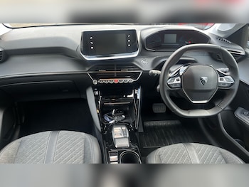 Used Peugeot 208 2023 for sale - 76942823: Photo