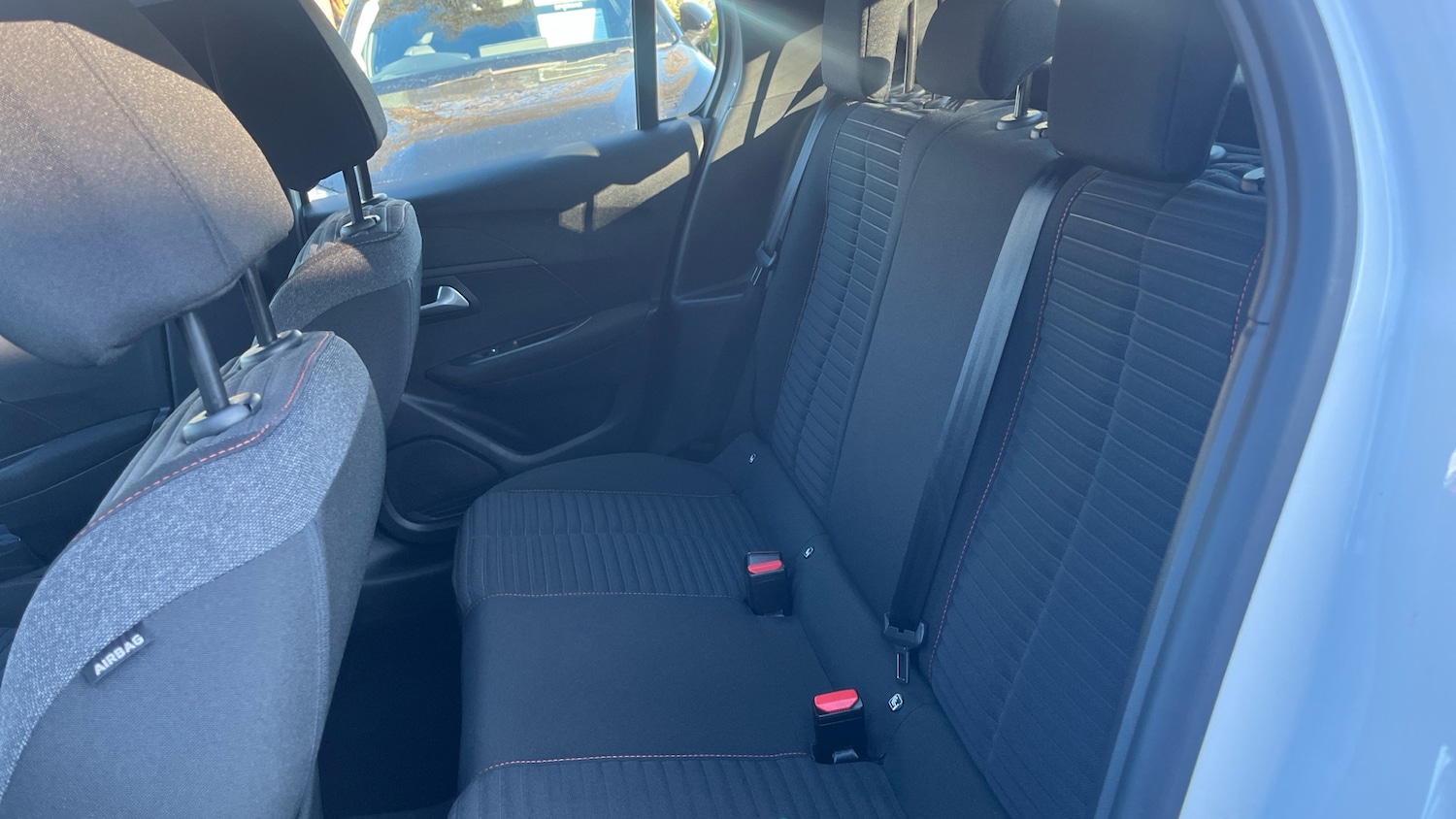 Used Peugeot 208 2022 for sale - 77098814: Photo 33